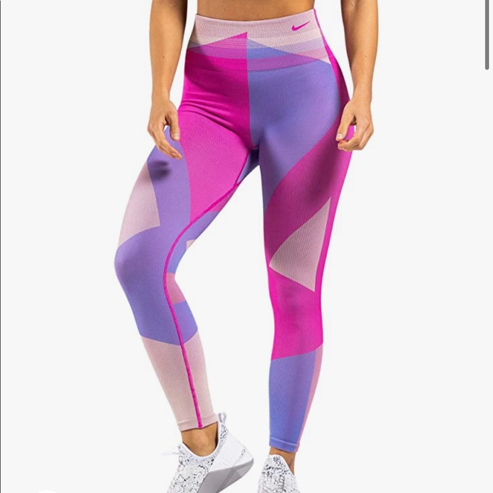 Nike women’s Lux High Rise 7/8 Tight Fit Training Pants